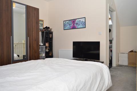57 Rowan Tree Road, Oldham, OL8 3LG