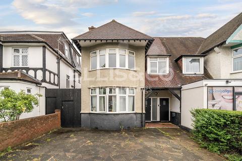 4 bedroom apartment to rent, Millway, Mill Hill, London, NW7