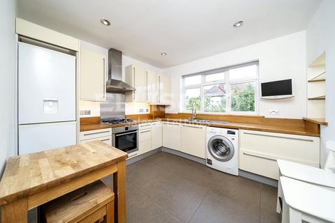 undefined, Millway, Mill Hill, London, NW7