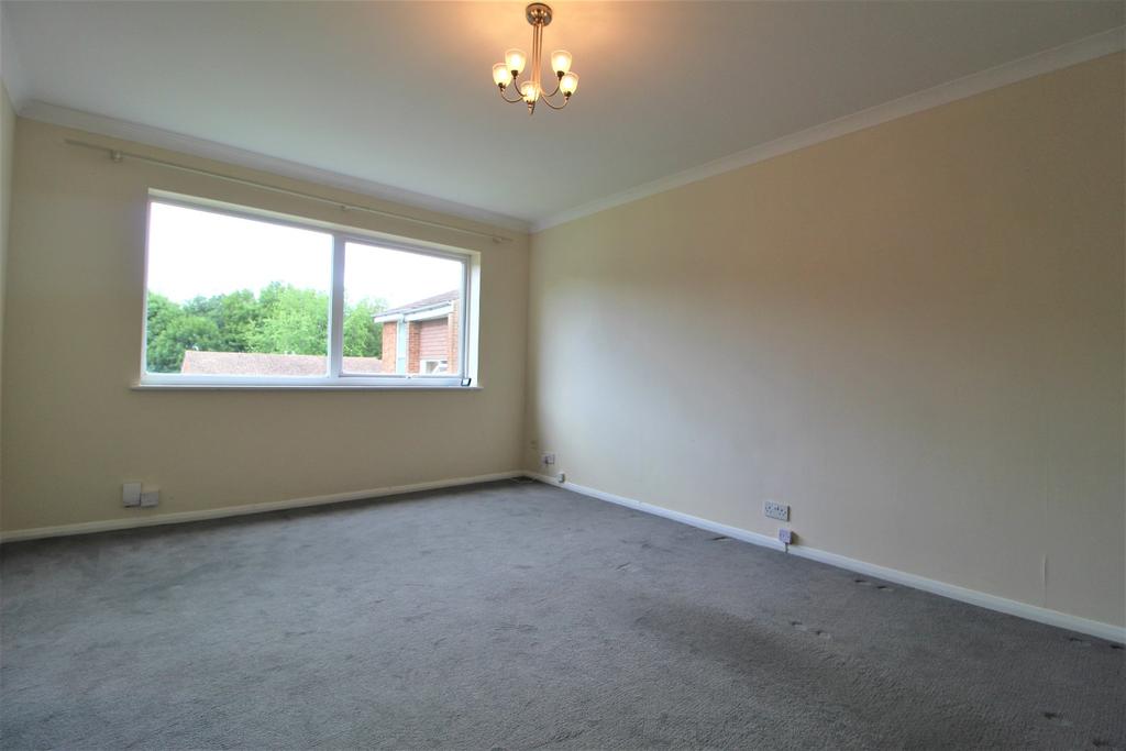 Elstree Road, Hemel Hempstead, Hertfordshire 2 bed apartment £950 pcm