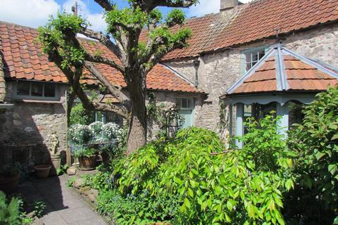 3 bedroom cottage to rent, Castle Street, Nunney BA11