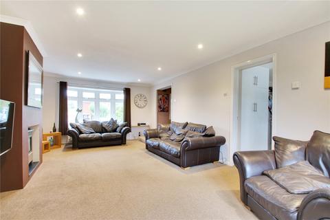 28 Carmelite Way, Hartley, Longfield, DA3 8BP