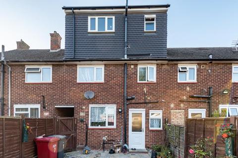 7 Webb Close, Slough, SL3 7SQ