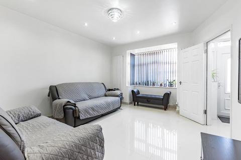 7 Webb Close, Slough, SL3 7SQ