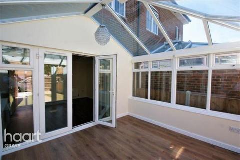 158 Caspian Way, Purfleet, RM19 1LF