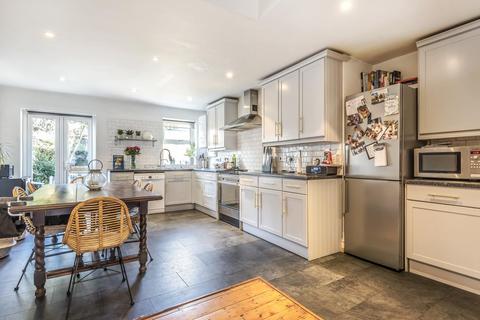 78 Nelson Road, London, SW19 1HX