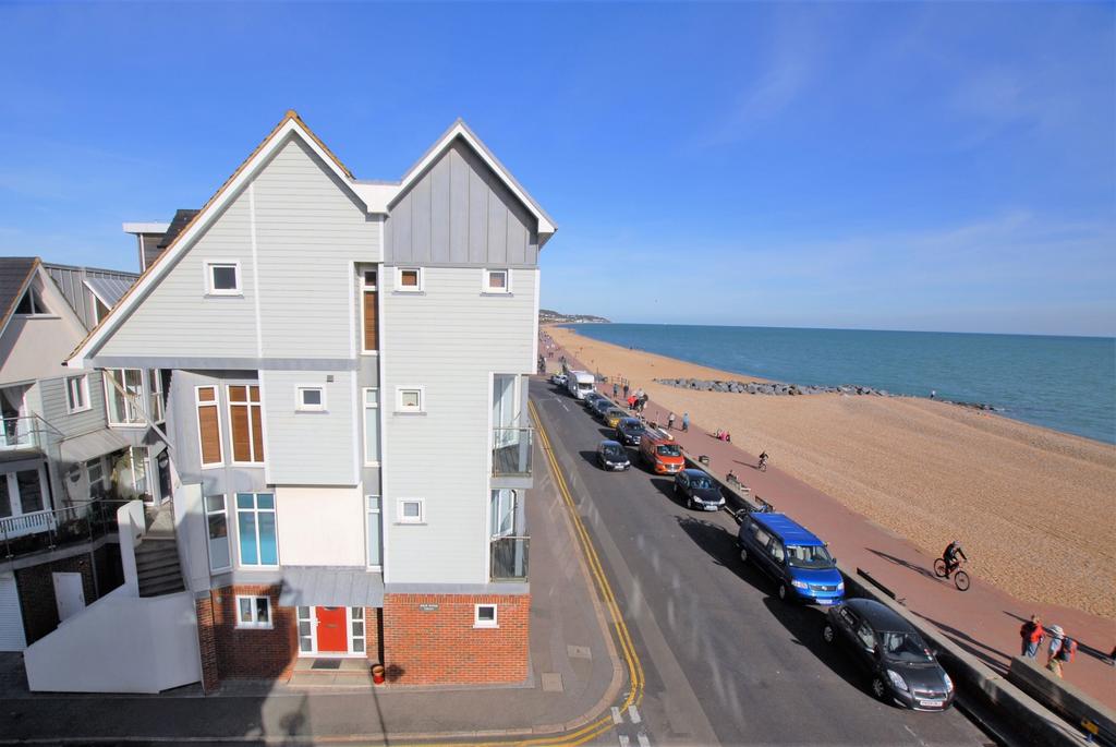 West Parade, Hythe, CT21 3 bed townhouse £625,000