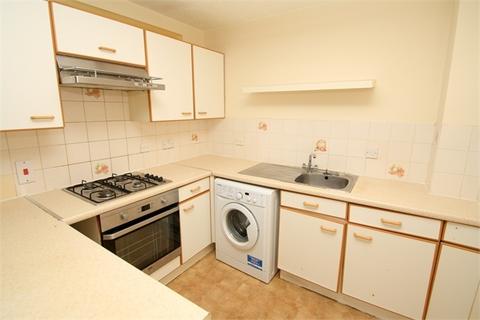 1 bedroom flat for sale - Grange Court, Gresham Road, Staines, Middlesex