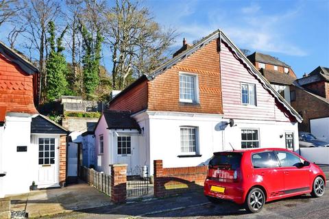 23 Castlemount Road, Dover, CT16 1SP
