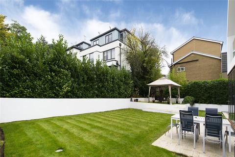 6 bedroom detached house for sale - West Heath Avenue, Hampstead, London, NW11