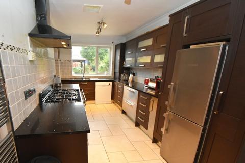 132 Cropthorne Road, Shirley, Solihull, B90 3JJ