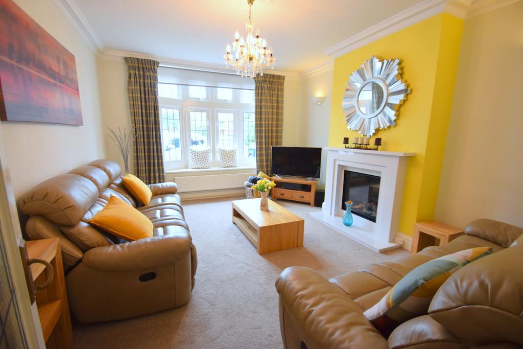 149 Park Street, Bridgend, Bridgend... 5 bed detached house £599,950