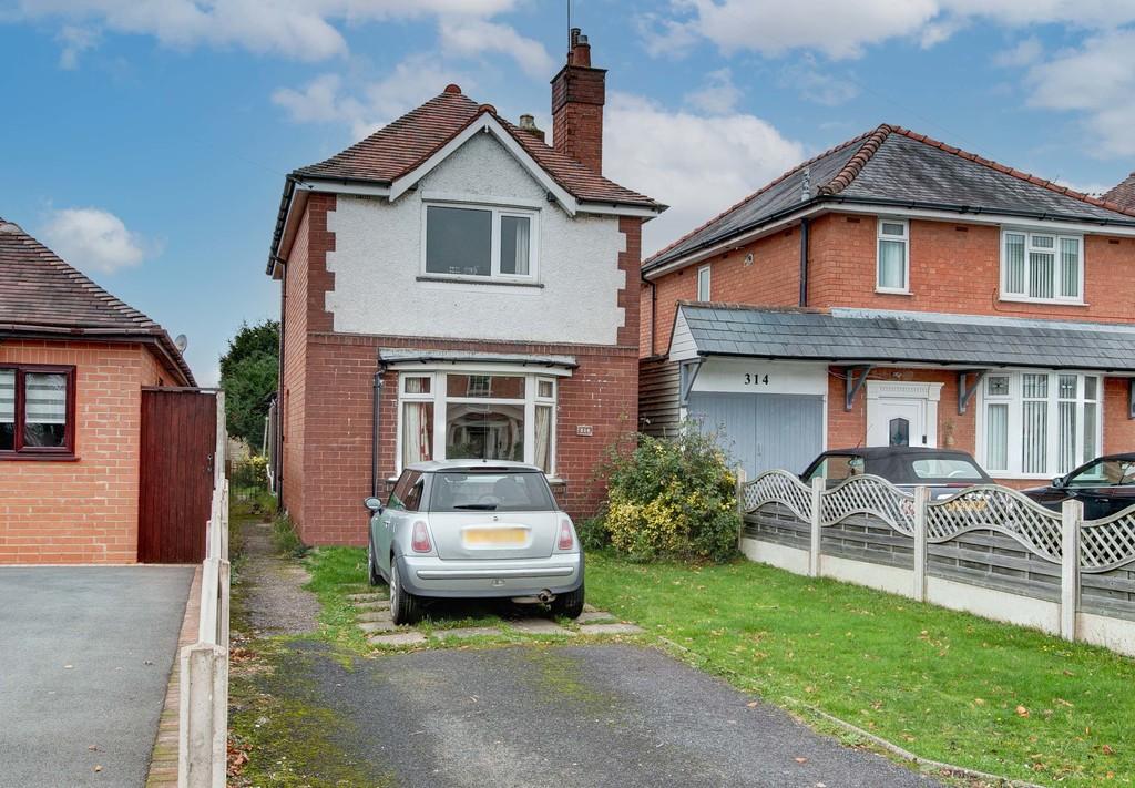 Evesham Road, Crabbs Cross, Redditch B97 5HJ 2 bed detached house £
