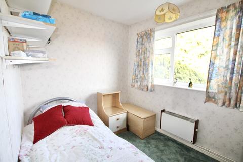 5 Aston Close, Waddington, Lincoln, LN5 9LX