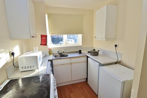 69 Vignoles Road, Romford, RM7 0DU