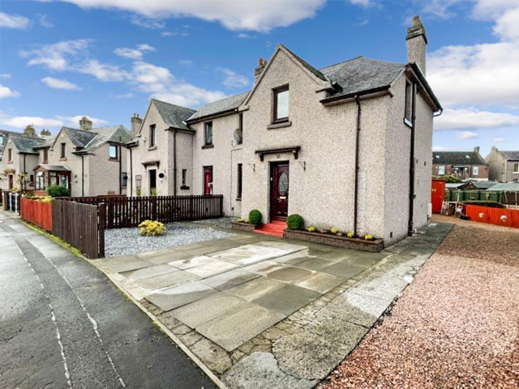 Bayview Crescent, Methil, Leven 3 bed semidetached house £129,995