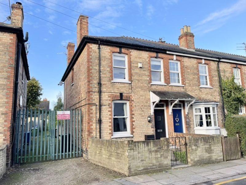 PINFOLD LANE, SCARTHO, GRIMSBY 2 bed end of terrace house £149,950