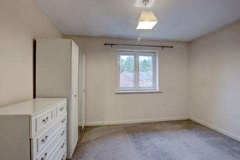 94 Gloucester Close, Redditch, B97 6AH