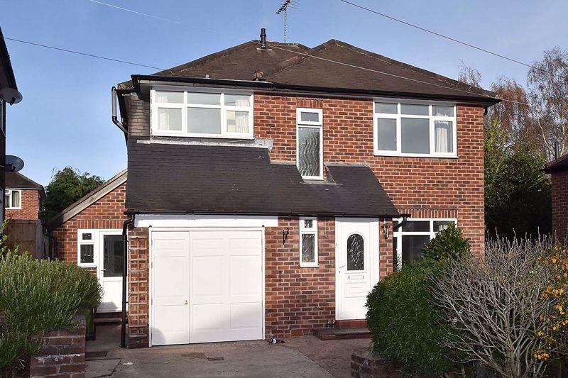 Grove Park, Knutsford 4 bed detached house £625,000
