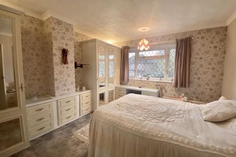 21 The Spinney, Sidcup, DA14 5NE
