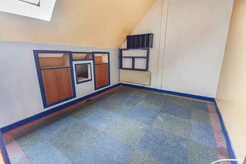 Flat 10, Silver Birches Birchfields, Chatham, ME5 8AG