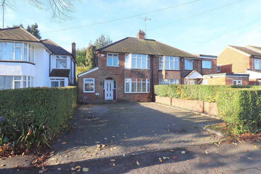 Oakley Road, Challney, Luton... 3 bed semidetached house £450,000