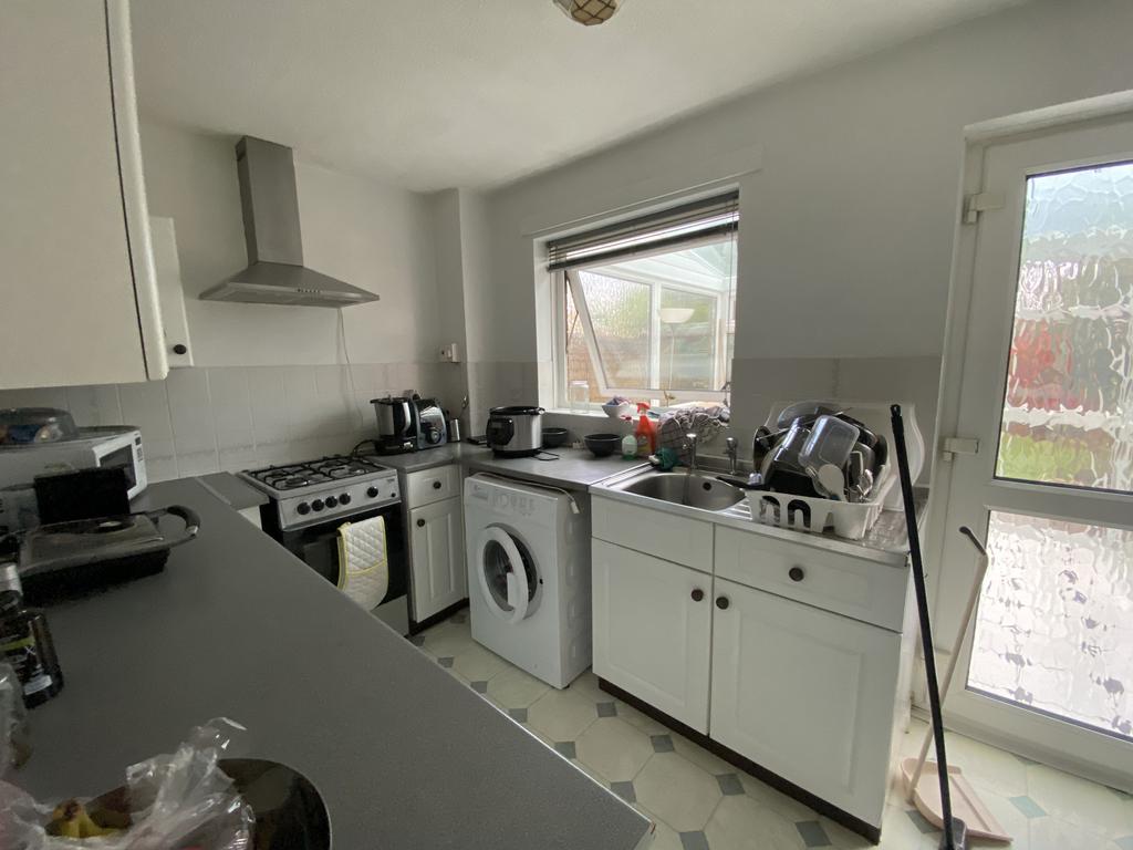 Heathmead, Heath, Cardiff 2 bed house £1,000 pcm (£231 pw)