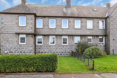 36 Abbotswell Crescent, Aberdeen, AB12 5AR