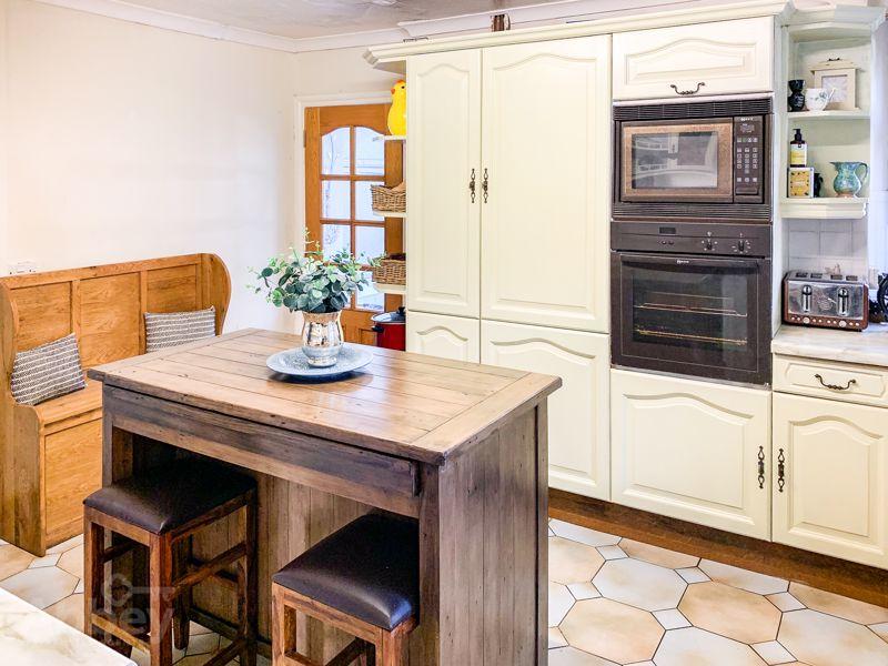 Kitchen 3