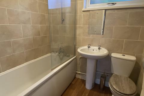 103 Bishopdale, Telford, TF3 1SF