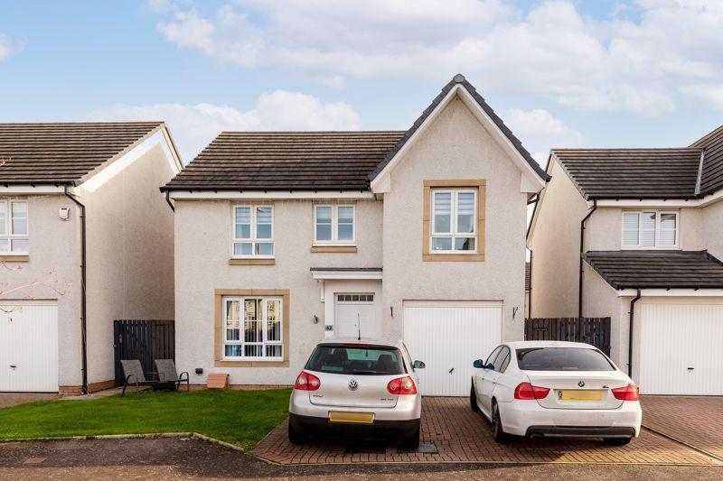 Lang Drive, Bathgate 4 bed detached villa £255,000