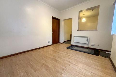 1 bedroom flat to rent, London Road, High Wycombe, HP11