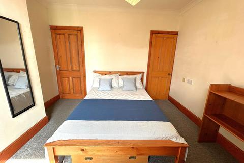 undefined, 18 Beehive Road, Crookesmoor