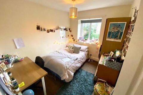 4 bedroom terraced house to rent, 250 School Road, Crookes