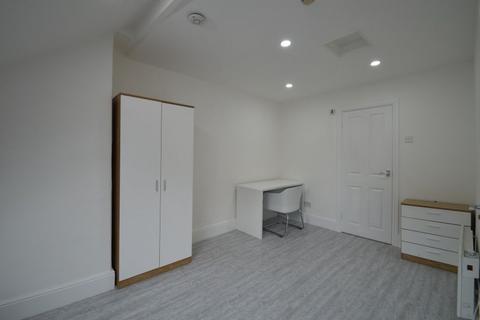 Studio to rent, 343B Ecclesall Road, Sheffield