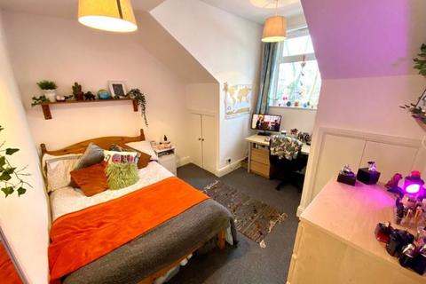3 bedroom flat to rent - 375a Ecclesall Road
