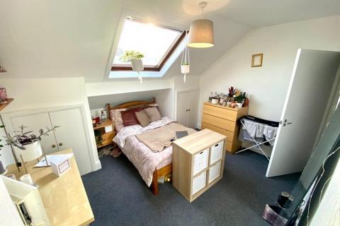 3 bedroom flat to rent, 375a Ecclesall Road, Sheffield