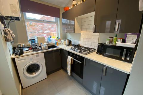 4 bedroom house share to rent, 5 Eastwood Road, Ecclesall