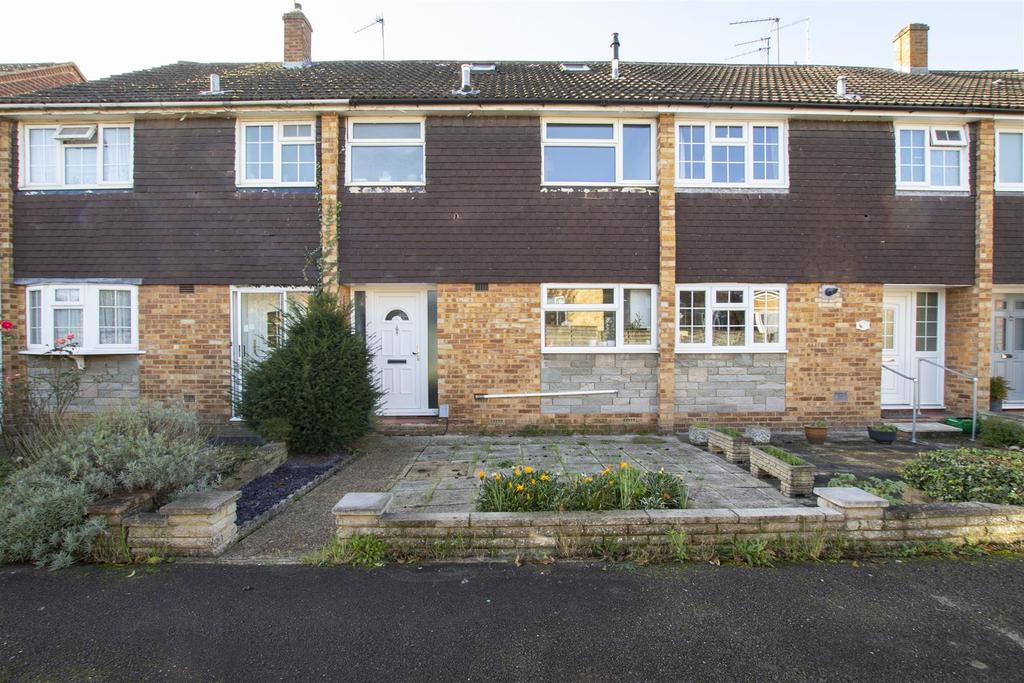 Rowlands Close, Cheshunt 4 bed terraced house £475,000