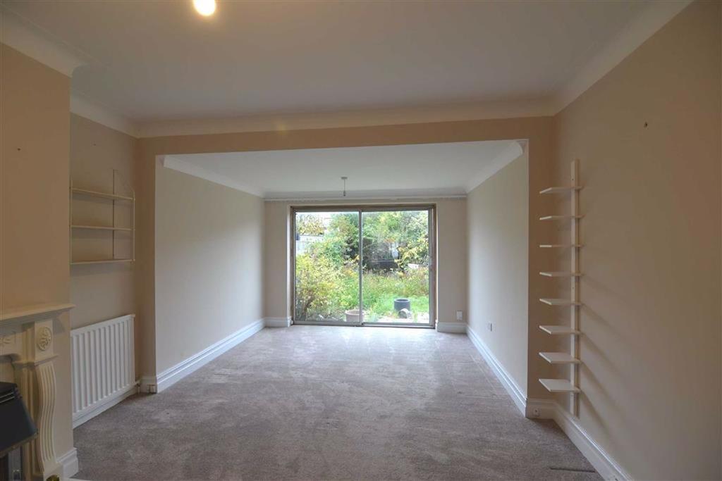 Hastings Avenue, Whitley Bay 3 bed semidetached house £1,150 pcm (£