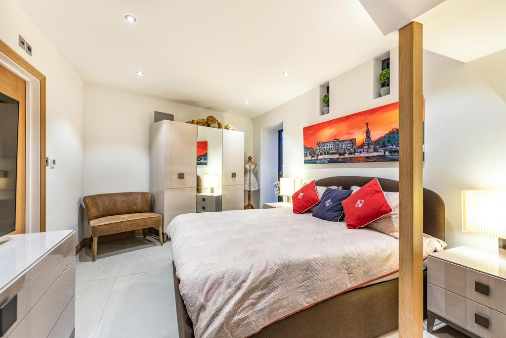 8484467-interior05.jpg