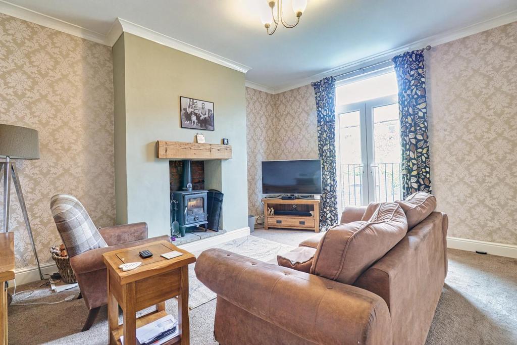 Salisbury Street, Calverley, Pudsey 3 bed character property £375,000