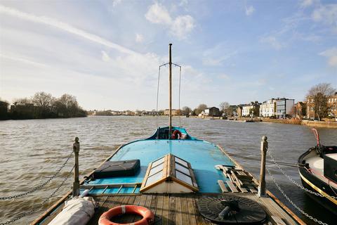 2 bedroom houseboat for sale, The Dove Pier, Hammersmith, W6