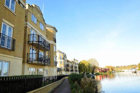 Flat 40, Regents Riverside Brigham Road, Reading, RG1 8QS