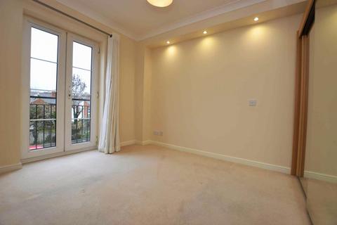 Flat 40, Regents Riverside Brigham Road, Reading, RG1 8QS