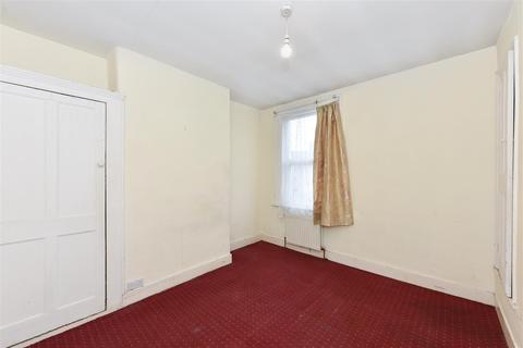 17 Patrick Road, London, E13 9QA