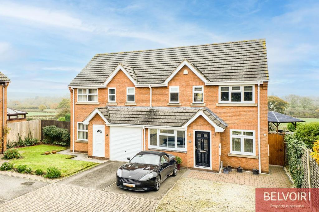 Alderman Way, Weston Under Wetherley, Leamington Spa 3 bed semi