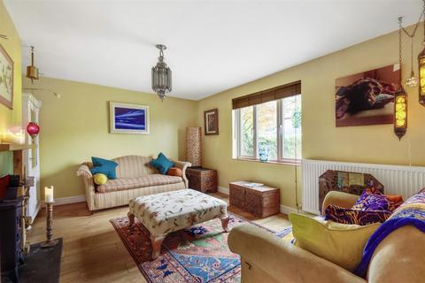 18 Luffs Meadow, Northchapel, Petworth, GU28 9HN