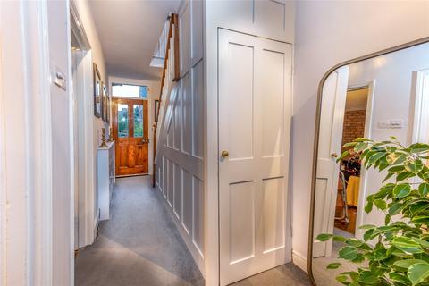 28 Allens Hill, Bozeat, Wellingborough, NN29 7LW