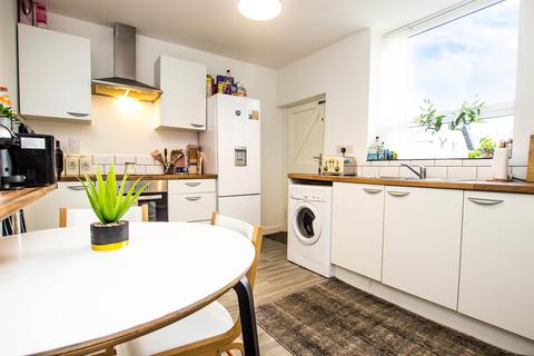 27 Gordon Street, Darwen, BB3 0EB